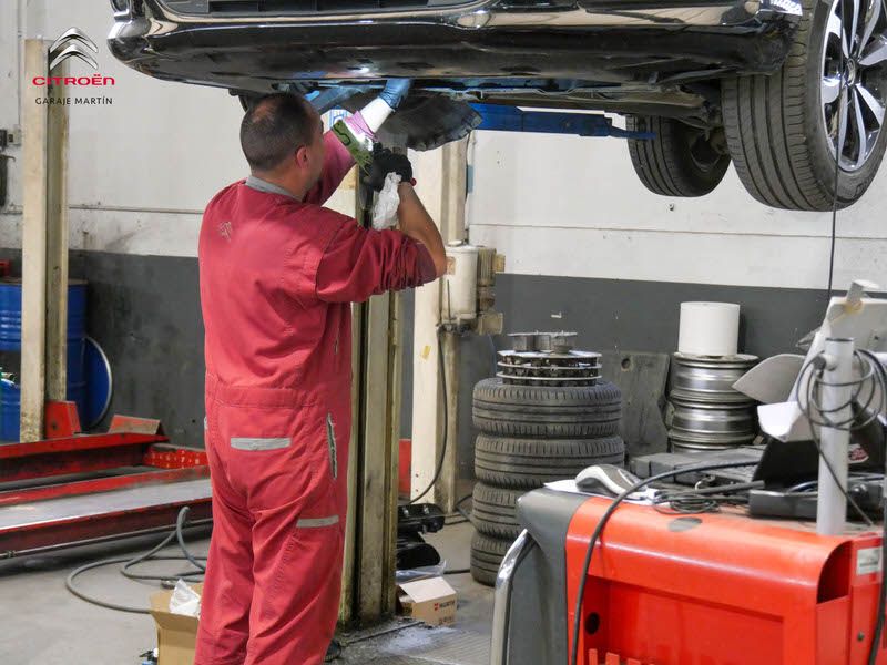 Galeria de Taller concesionario oficial de Citroen en Aranda de Duero
